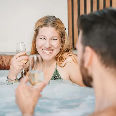 Celeste Beaute & Nalinnes