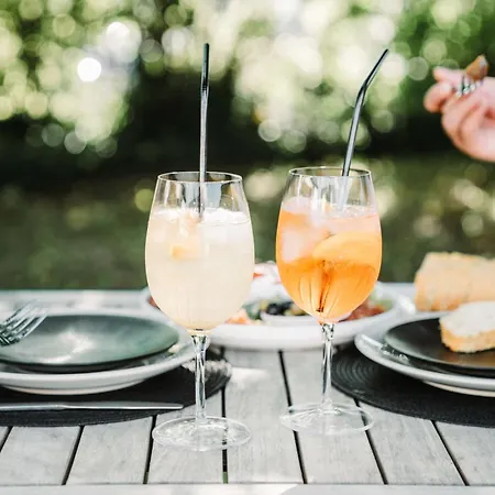 Hotel Celeste Beaute & *